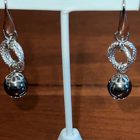 Simona Collini Stainless Steel & Hematite Dangle Pierced Earrings Never Worn - Picture 8 of 10